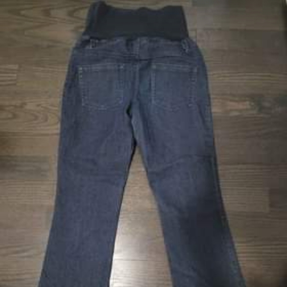 Maternity jeans - Picture 2 of 3